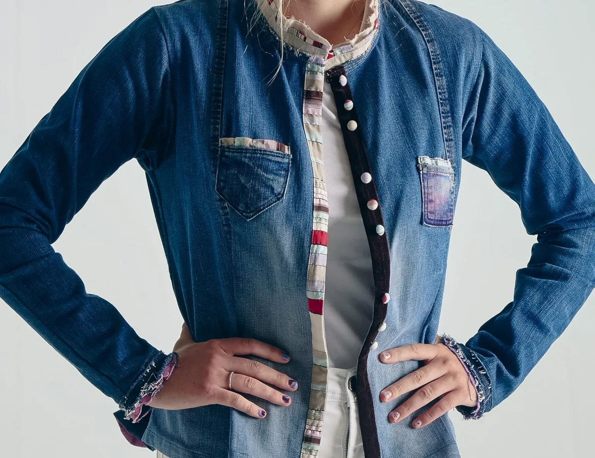 patched denim jacket — close up on buttons and lining